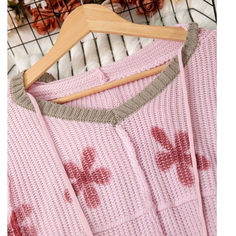 Plus Floral Print V neck Reverse Stitch Hoodie Top - Picture 4 of 4